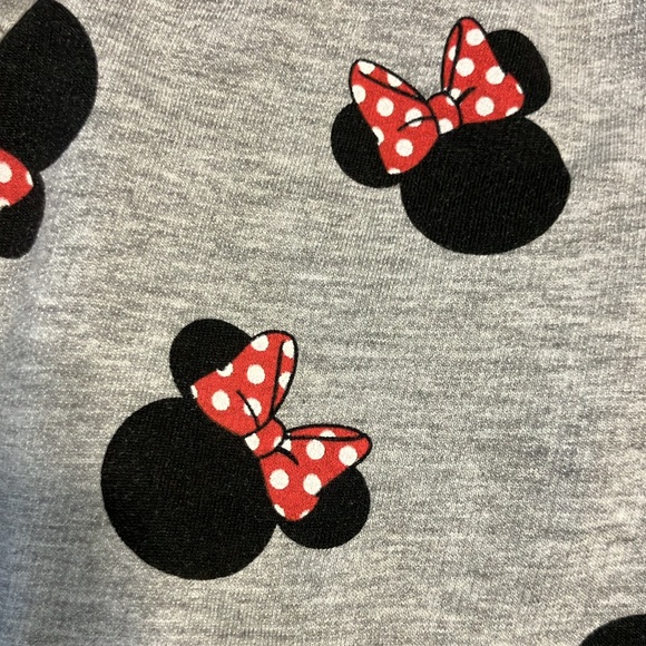 Minnie Mouse shorts size XL - Picture 2 of 4